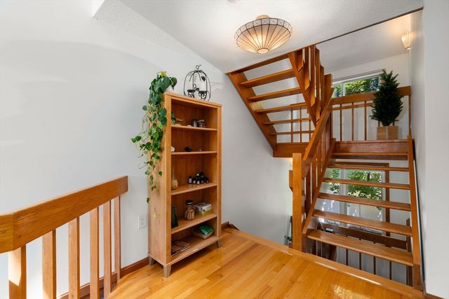 1292 Commercial St 1292, Weymouth, MA 02189