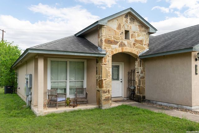 1161 BROWN ROCK DR, New Braunfels, TX 78130