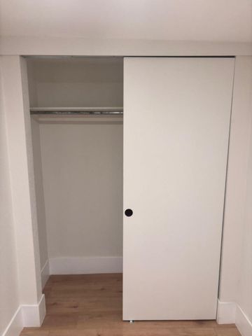 8233 N 29th Avenue, Phoenix, AZ 85051