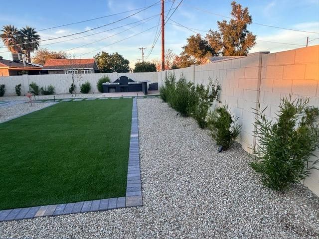 8233 N 29th Avenue, Phoenix, AZ 85051