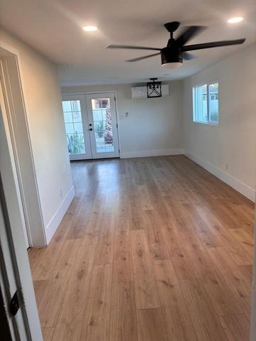 8233 N 29th Avenue, Phoenix, AZ 85051