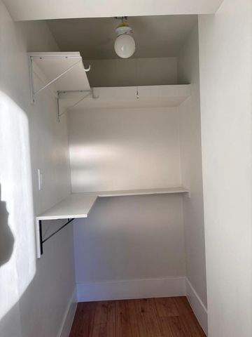 8233 N 29th Avenue, Phoenix, AZ 85051