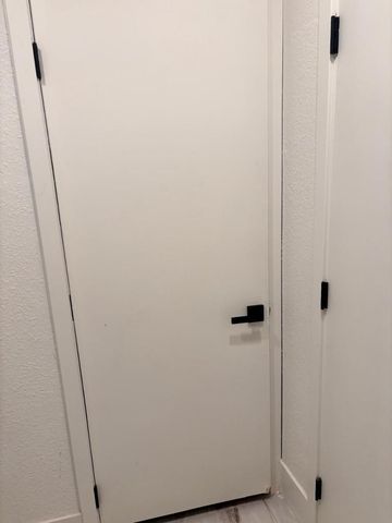 8233 N 29th Avenue, Phoenix, AZ 85051