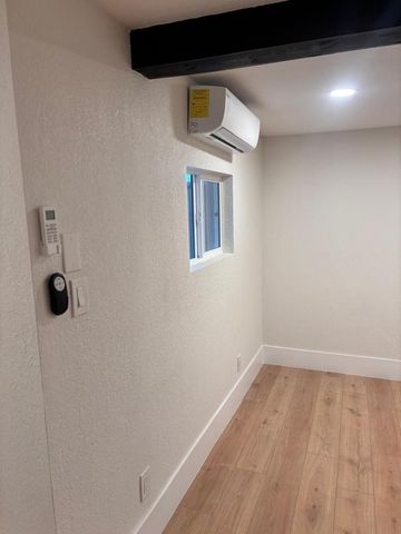 8233 N 29th Avenue, Phoenix, AZ 85051