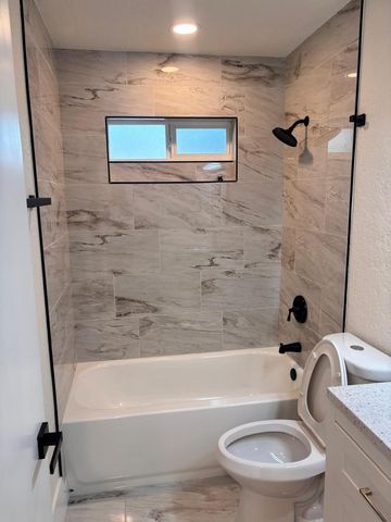 8233 N 29th Avenue, Phoenix, AZ 85051