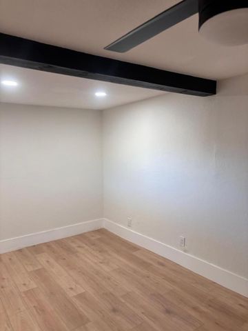 8233 N 29th Avenue, Phoenix, AZ 85051