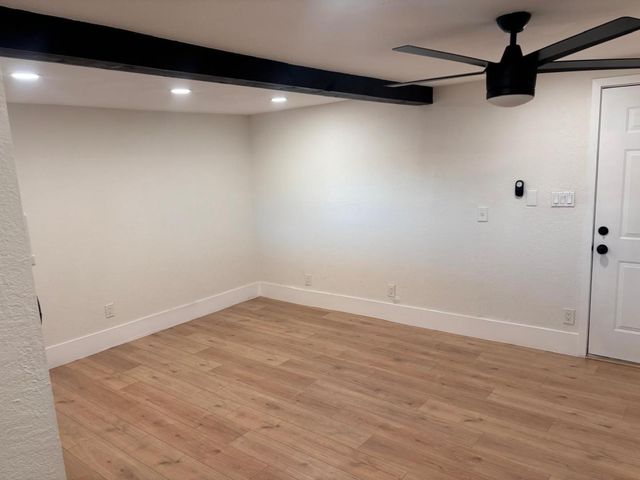 8233 N 29th Avenue, Phoenix, AZ 85051