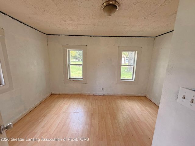 23950 15 Mile Road, Bellevue, MI 49021