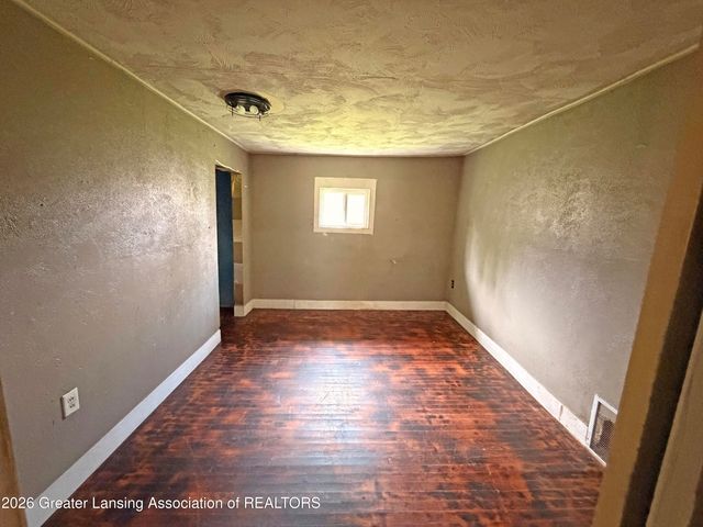 23950 15 Mile Road, Bellevue, MI 49021