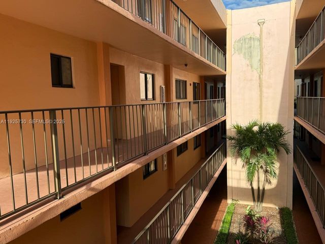 8600 SW 133rd Ave Rd 310, Miami, FL 33183