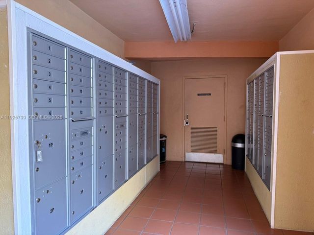 8600 SW 133rd Ave Rd 310, Miami, FL 33183