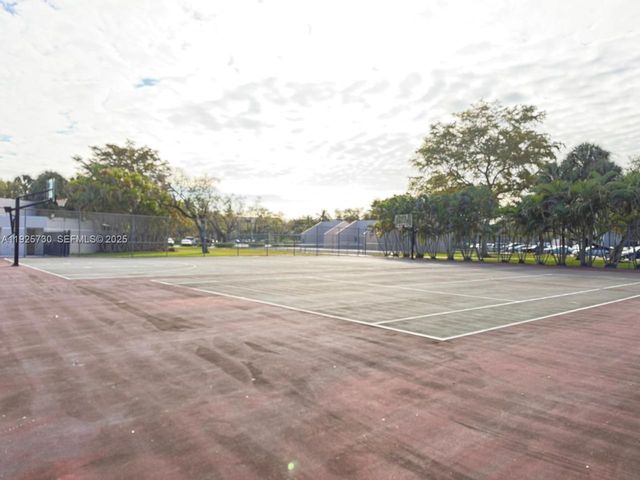 8600 SW 133rd Ave Rd 310, Miami, FL 33183