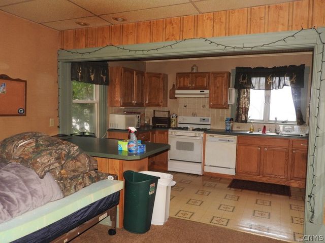 7408 Academy Street, Pompey, NY 13138