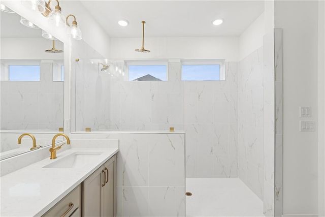 1041 Pine Bark Lane, Canton, GA 30114