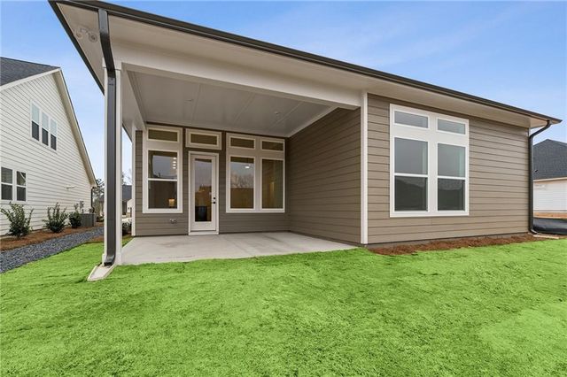 1041 Pine Bark Lane, Canton, GA 30114