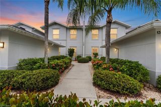 1320 Charleston Square DR 103, Naples, FL 34110