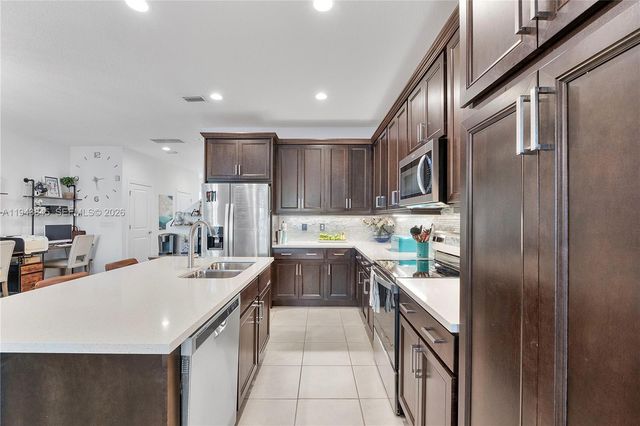 1827 Sandpiper Pointe Pl, Deerfield Beach, FL 33442