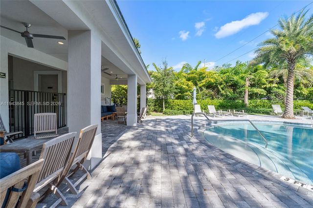 1827 Sandpiper Pointe Pl, Deerfield Beach, FL 33442