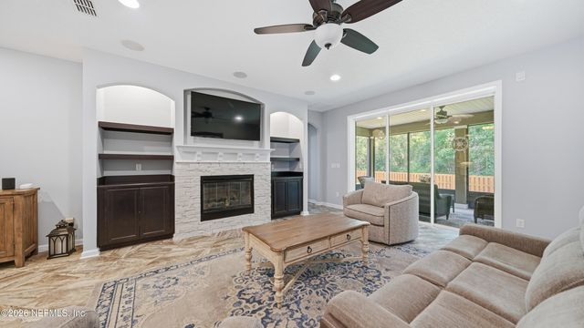 3435 SHINNECOCK Lane, Green Cove Springs, FL 32043