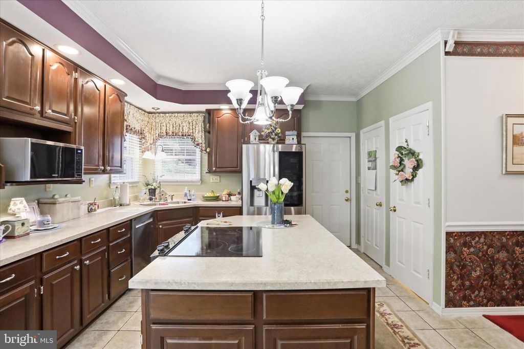 Image 101 of property listing at 12819 WOODBINE RD SW, Cresaptown, MD 21502