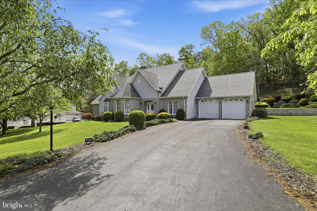 Image 2 of property listing at 12819 WOODBINE RD SW, Cresaptown, MD 21502