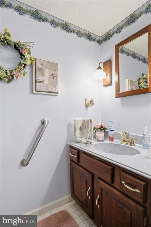 Image 20 of property listing at 12819 WOODBINE RD SW, Cresaptown, MD 21502