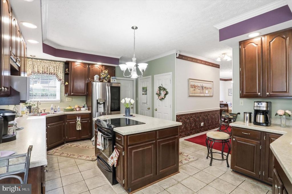Image 21 of property listing at 12819 WOODBINE RD SW, Cresaptown, MD 21502