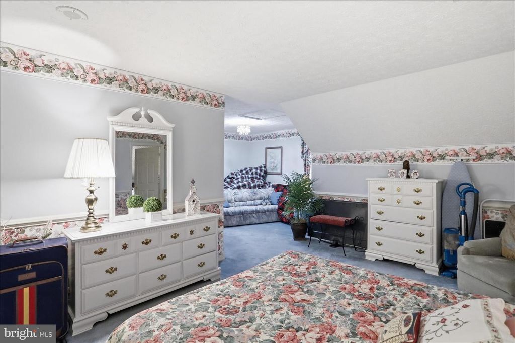 Image 81 of property listing at 12819 WOODBINE RD SW, Cresaptown, MD 21502