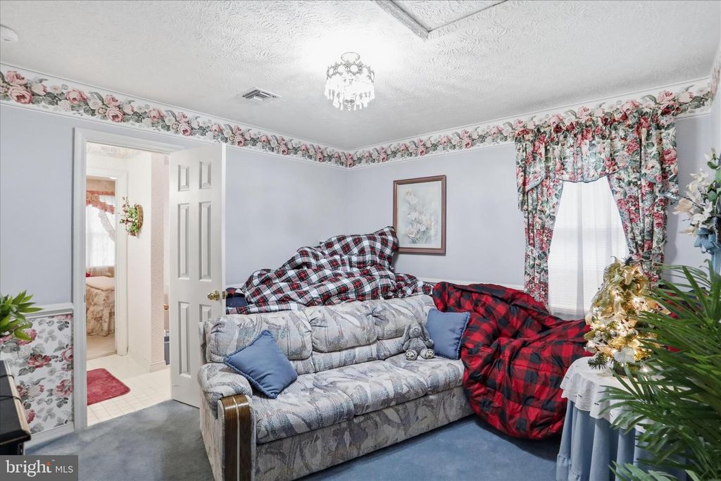 Image 82 of property listing at 12819 WOODBINE RD SW, Cresaptown, MD 21502
