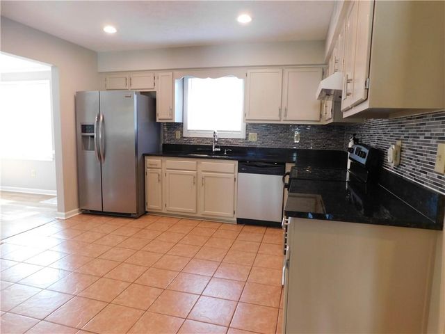1420 Grayland Creek Place, Lawrenceville, GA 30046
