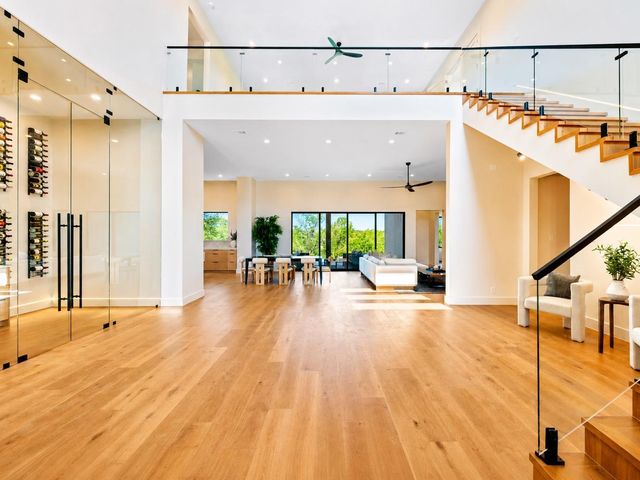 205 Waters View CT, Dripping Springs, TX 78620