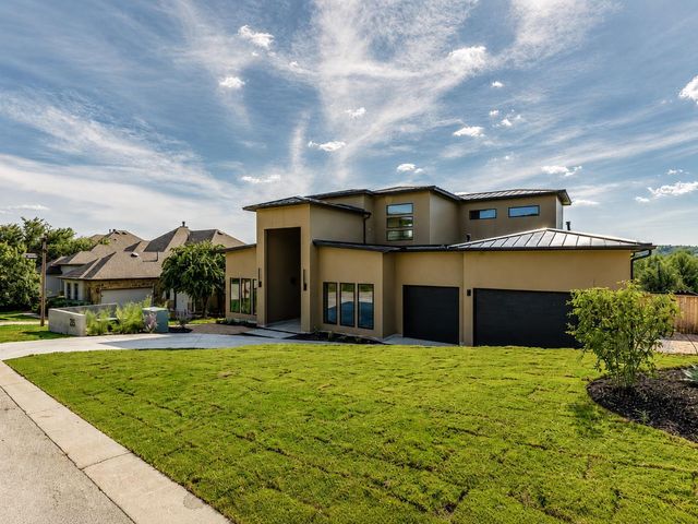 205 Waters View CT, Dripping Springs, TX 78620