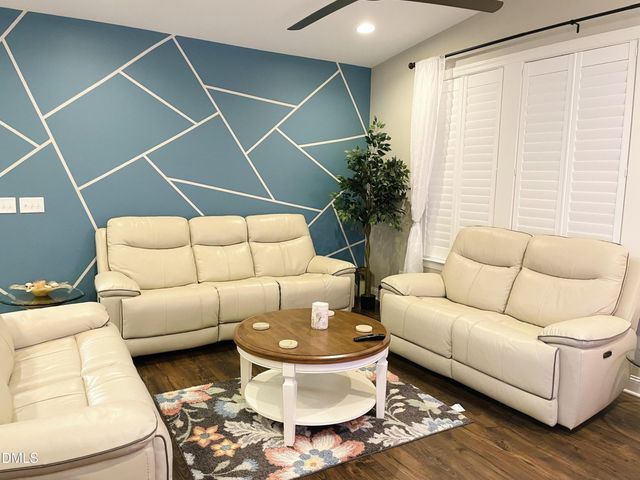 1089 Diamond Dove Lane, Apex, NC 27502