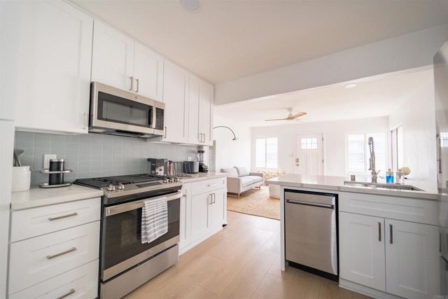 1452 56 Missouri Street, San Diego, CA 92109