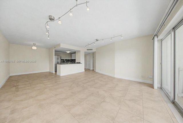 2451 Brickell Ave 4F, Miami, FL 33129