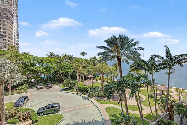 2451 Brickell Ave 4F, Miami, FL 33129