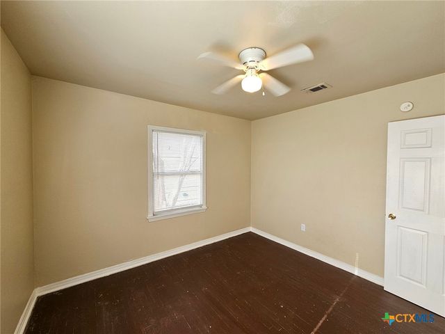 24 S 28th Street, Killeen, TX 76541