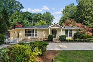 1055 Lee Circle NE, Atlanta, GA 30324