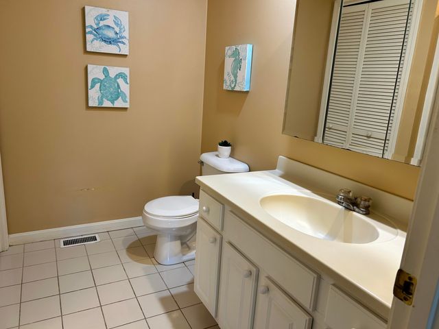 28 Windward Street UNIT 28, Mashpee, MA 02649