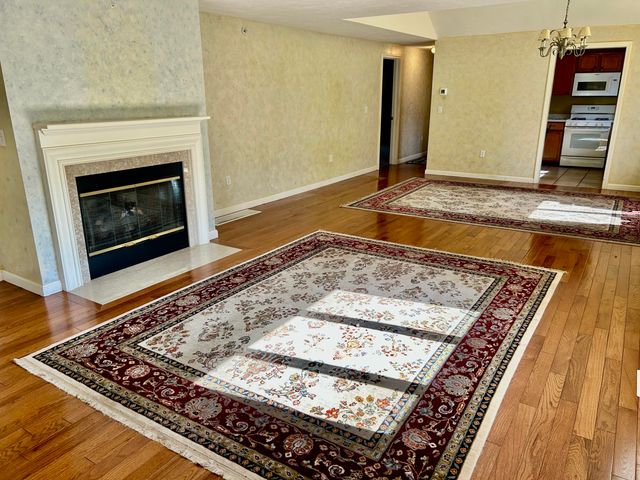 28 Windward Street UNIT 28, Mashpee, MA 02649