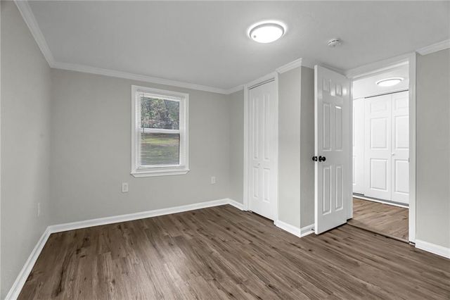 3820 N Brighton Avenue, Kansas City, MO 64117