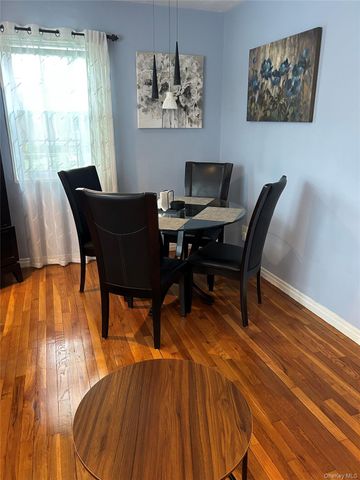 61-55 224 st A, Bayside, NY 11364
