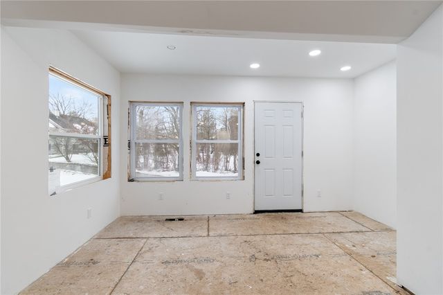 1993 Bailey Road, Ontario, NY 14519