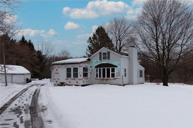 1993 Bailey Road, Ontario, NY 14519