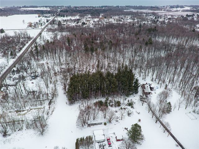 1993 Bailey Road, Ontario, NY 14519