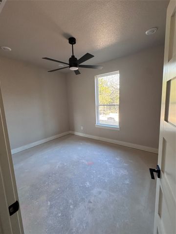 1064 Arbor Vista Drive, Azle, TX 76020