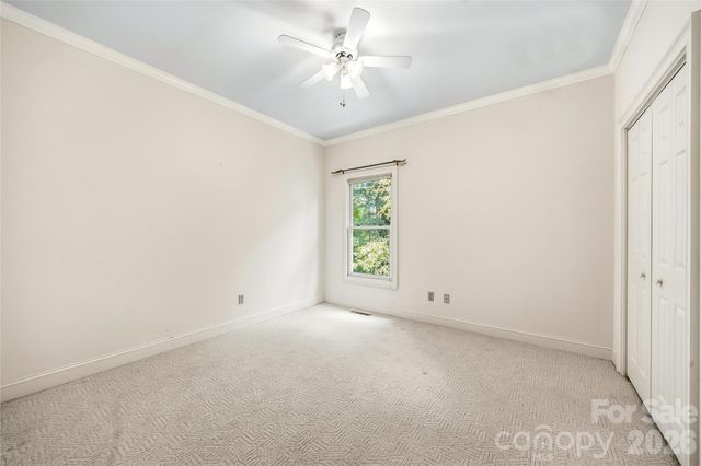 200 Teaberry Lane, Hendersonville, NC 28739