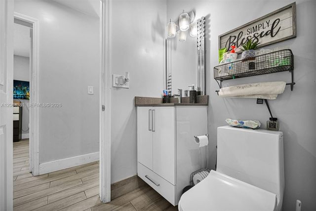8251 NW 185th Street, Hialeah, FL 33015