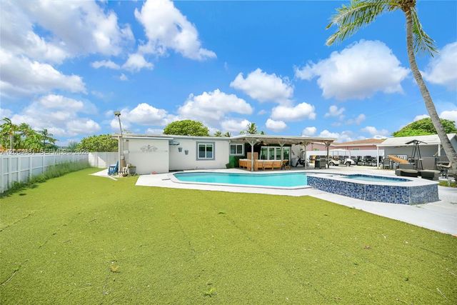 8251 NW 185th Street, Hialeah, FL 33015
