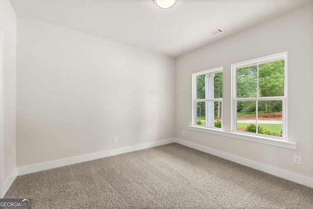 8315 Creekside Overlook Drive, Gainesville, GA 30506